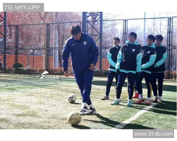 足球明星助力社会发展与公益事业的积极影响探讨