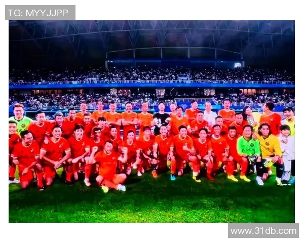 足球明星的儿女们同框大赏展现运动世家的风采与魅力 足球明星的儿女们同框大赏展现运动世家的风采与魅力