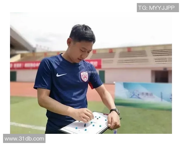 足球明星的学霸之路如何在绿茵场与学业中双丰收